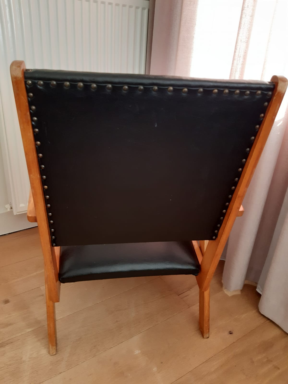 Vintage chair 3.jpeg