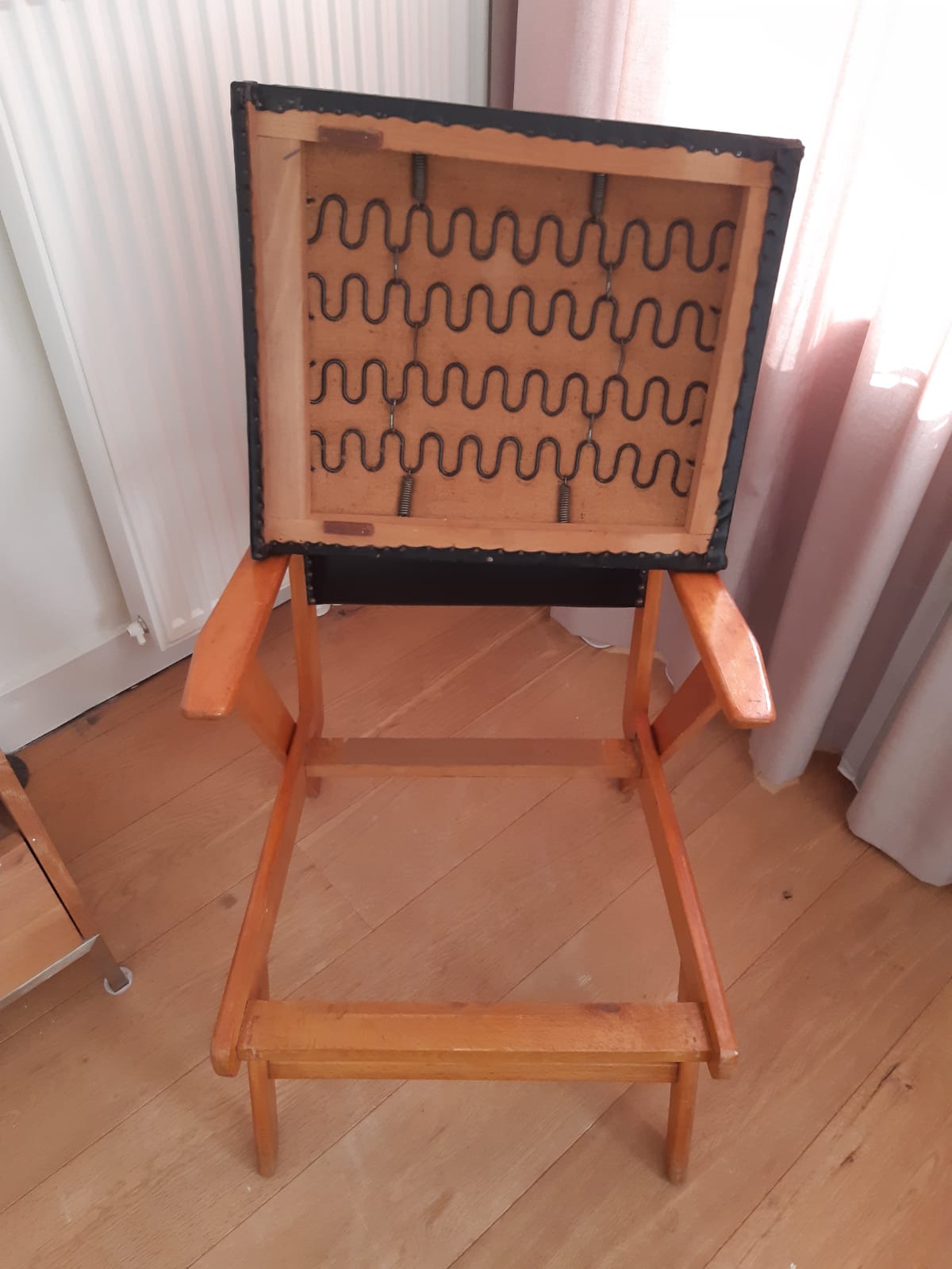 Vintage chair 4.jpeg