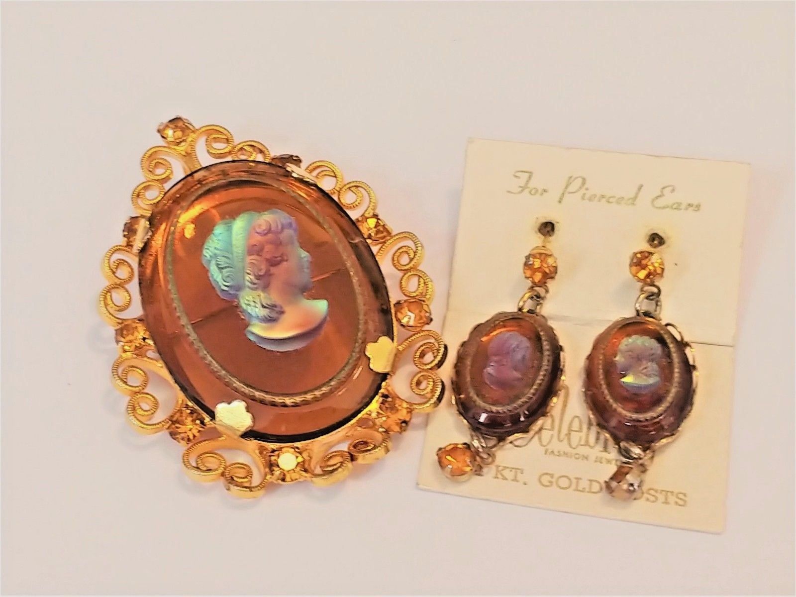 W German iridescent.jpg