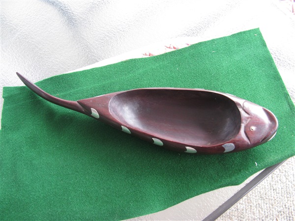 whale carving 003.jpg