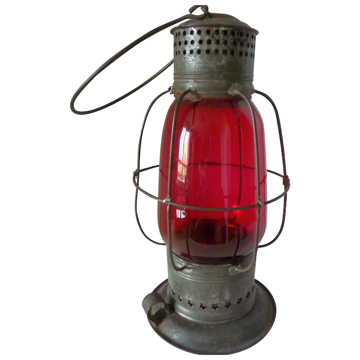whale oil lantern.png