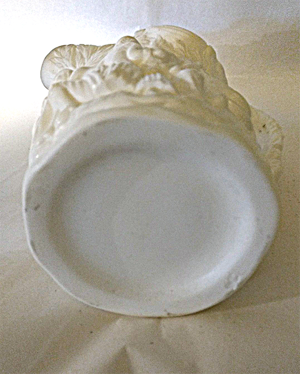 white-pitcher05.jpg