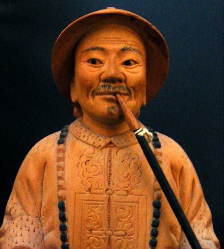 WOOD FIGURE 002-001.JPG