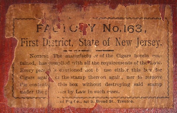 Wood Wooden Christmas Souvenir Cigar Box w Chromo Print -f.jpg