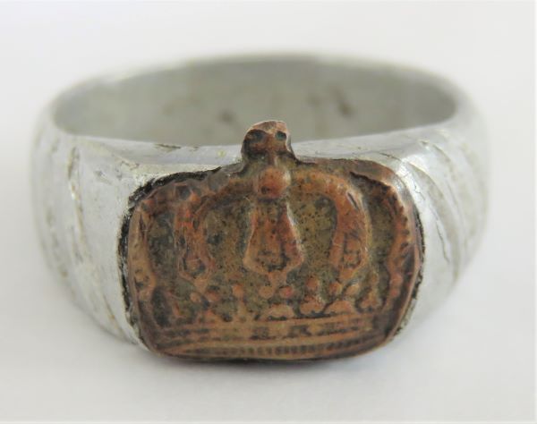 WWI aluminum ring crown.JPG