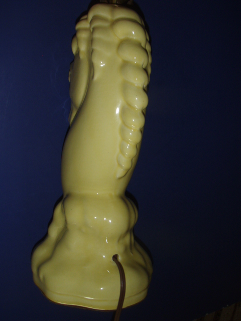 yellow pottery horse lampapril 10 2020 019.JPG