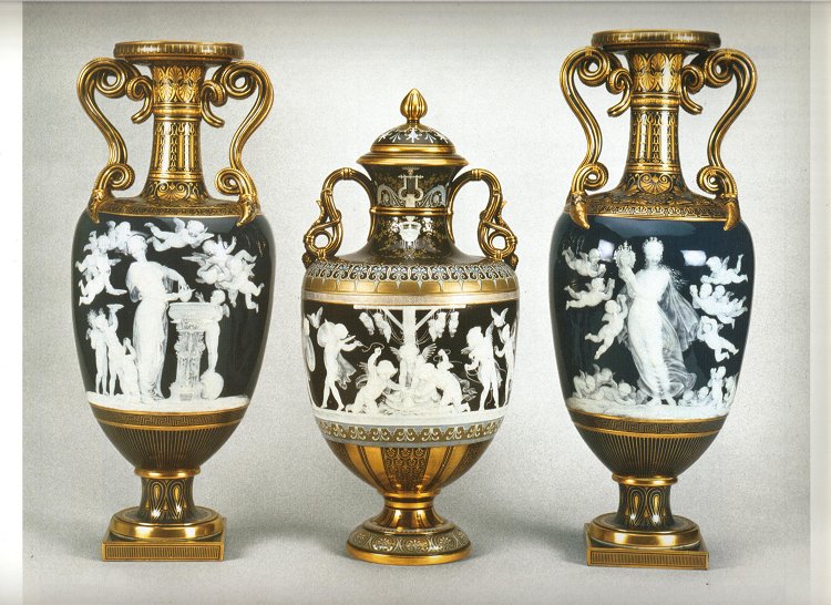 z Calendar Minton Solon Pate-sur-pate Vases 1999 2021 -c.jpg