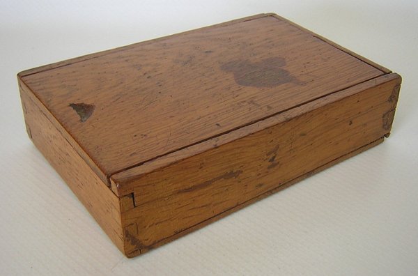 z Checkers Draughts Set Bone Oak Wood Box English Tourney 1906 John Alexander -d.jpg