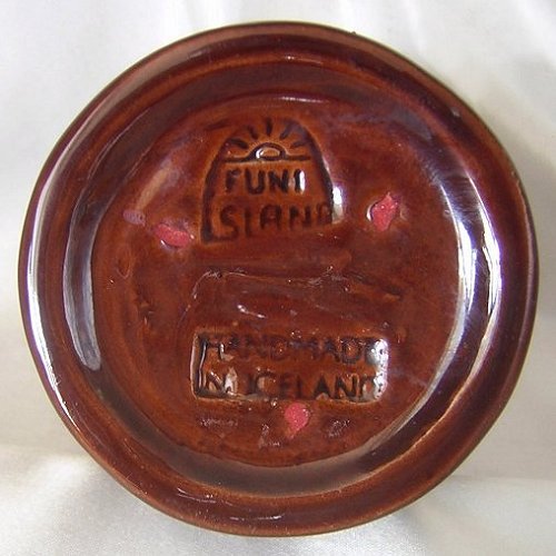 z Iceland Funi Island Art Pottery Volcanic Vase -b.jpg