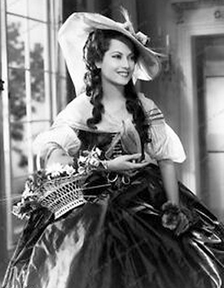 z - merle oberon.jpg
