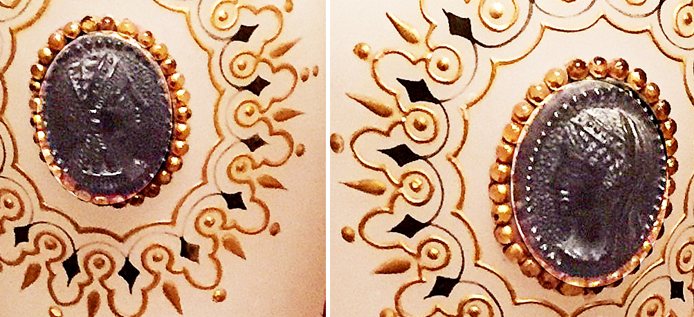 zCameos on Vase-a.jpg