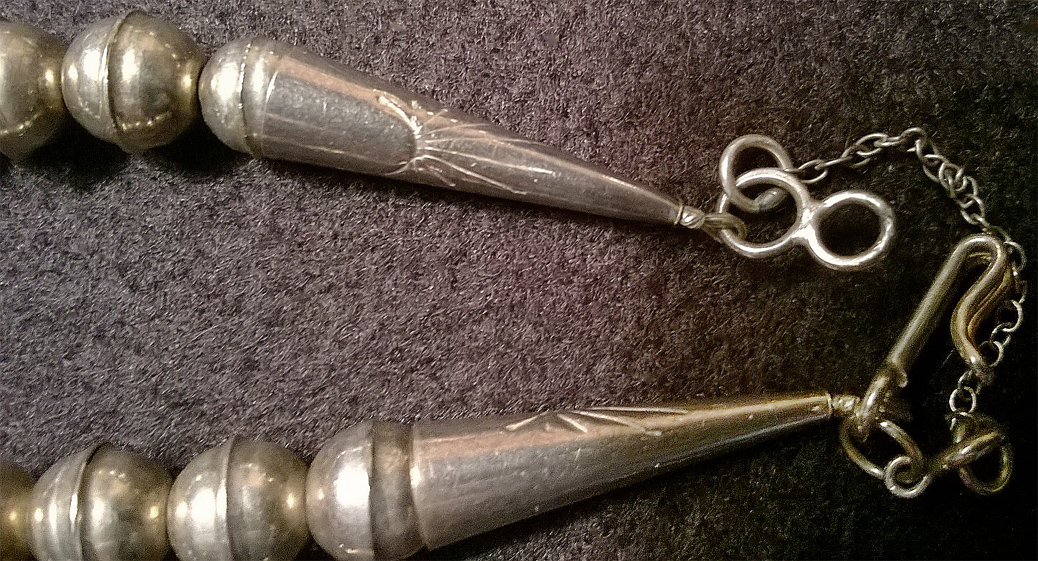 zConesAndBeads.jpg