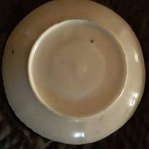 Saucer bottom