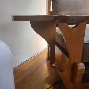 Unknown chair