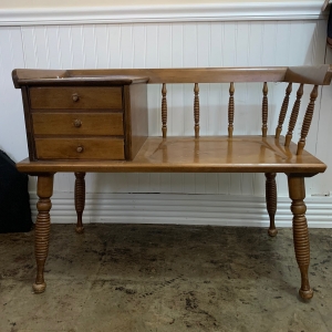 Vintage Gossip Chair