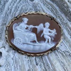 Cameo