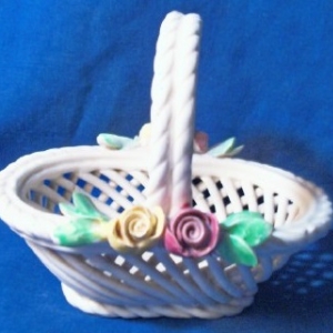 Italina ceramic basket