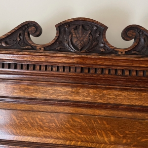 Top Crest shield design