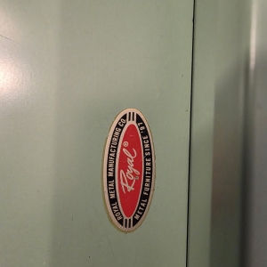 crest