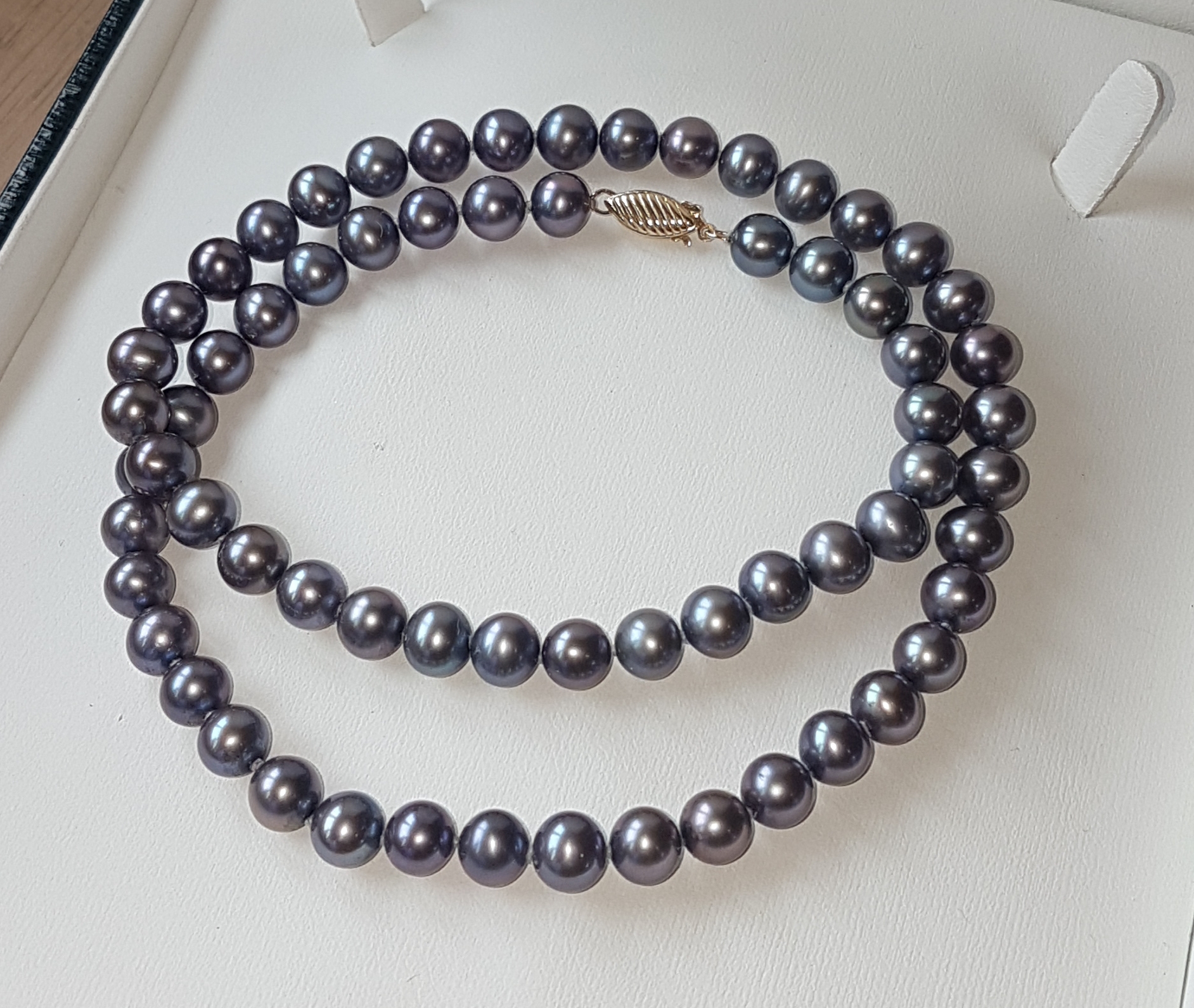 14k H Hallmarked Gold Pearl Necklace