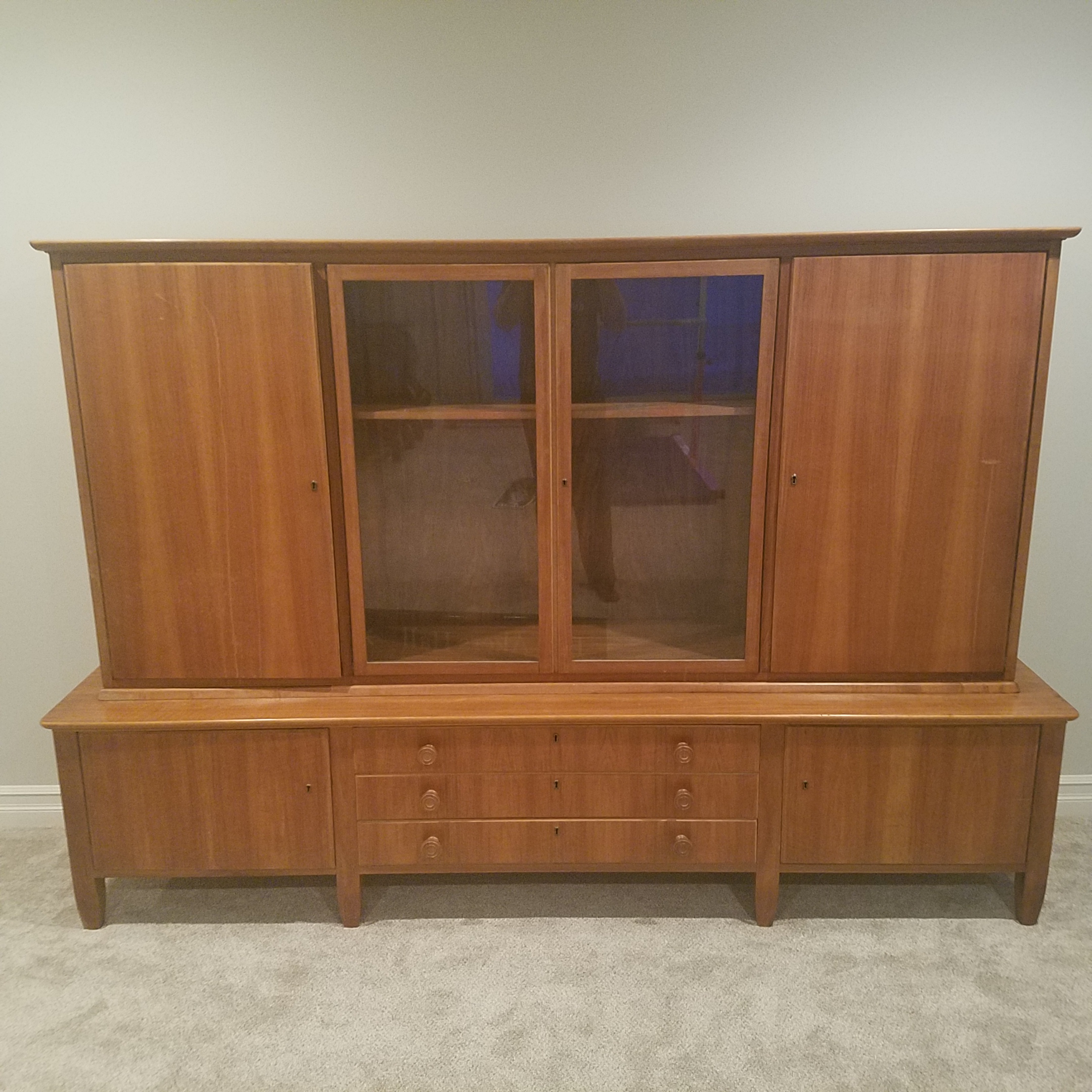 1920's German Hutch