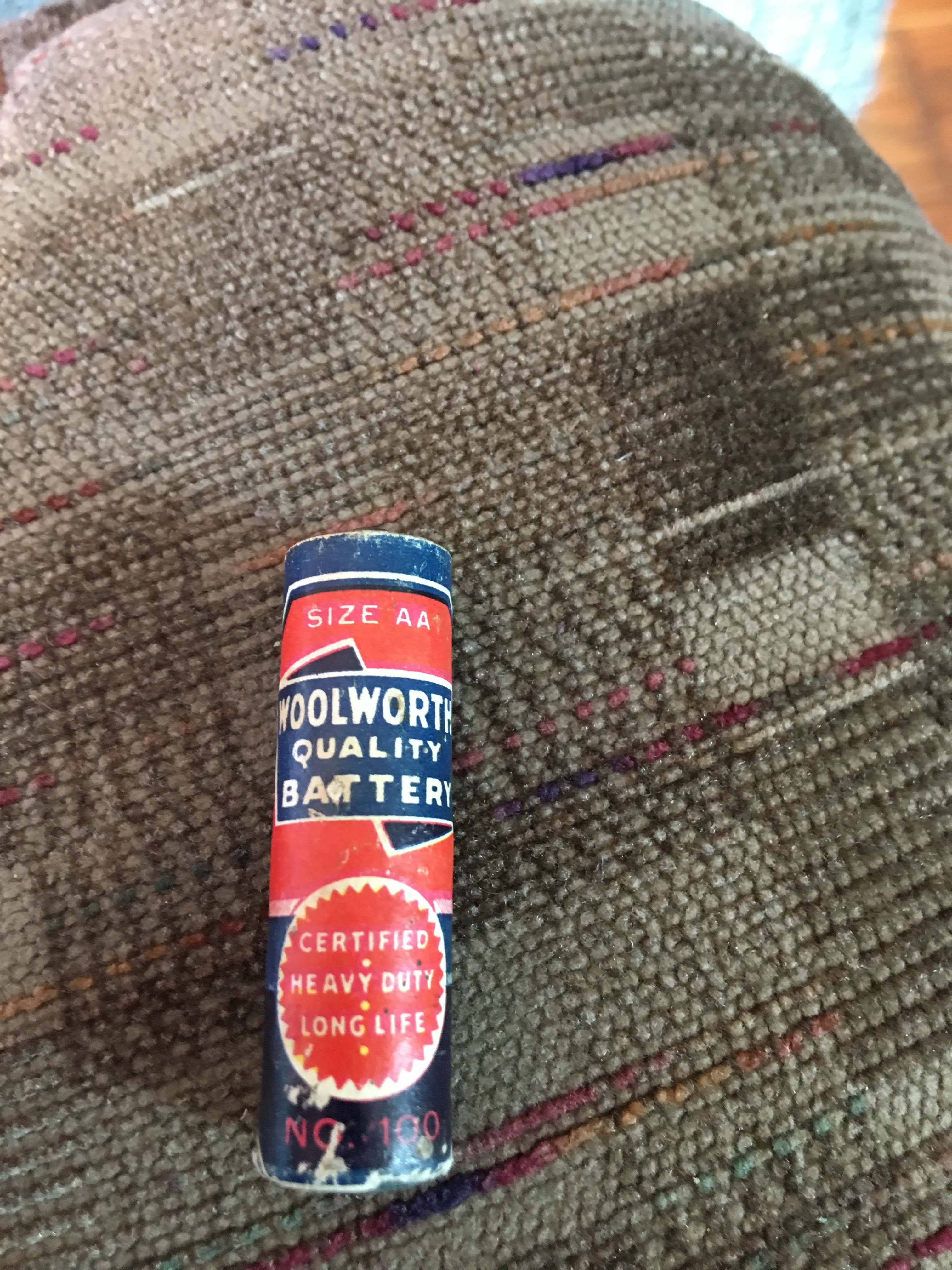 AA Battery front