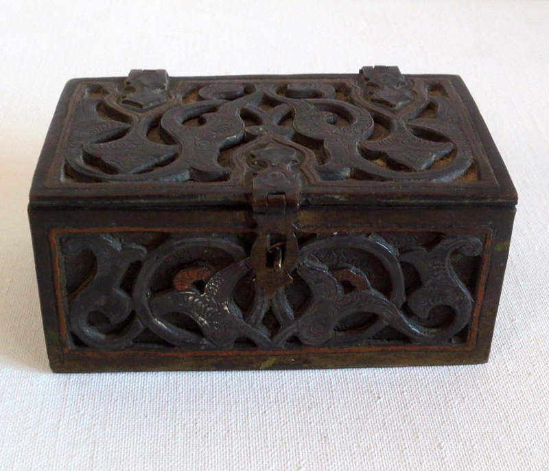 Antique Box (3).JPG