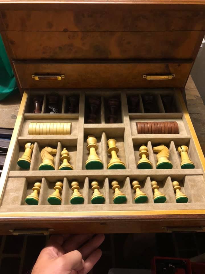 Antique Game Set/Box Looking for information or value estimates