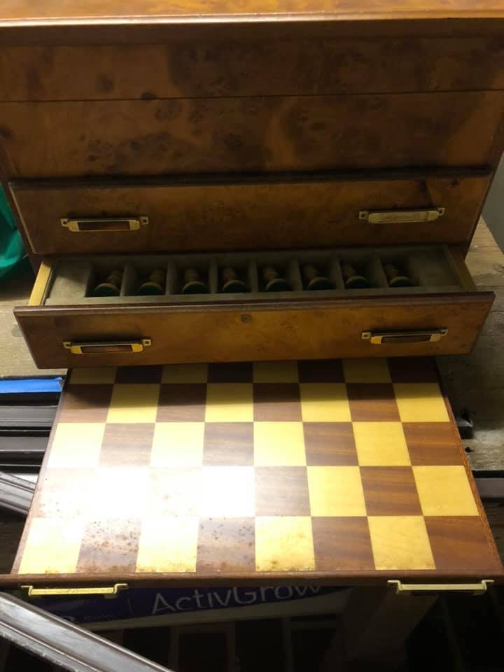 Antique Game Set/Box Looking for information or value estimates