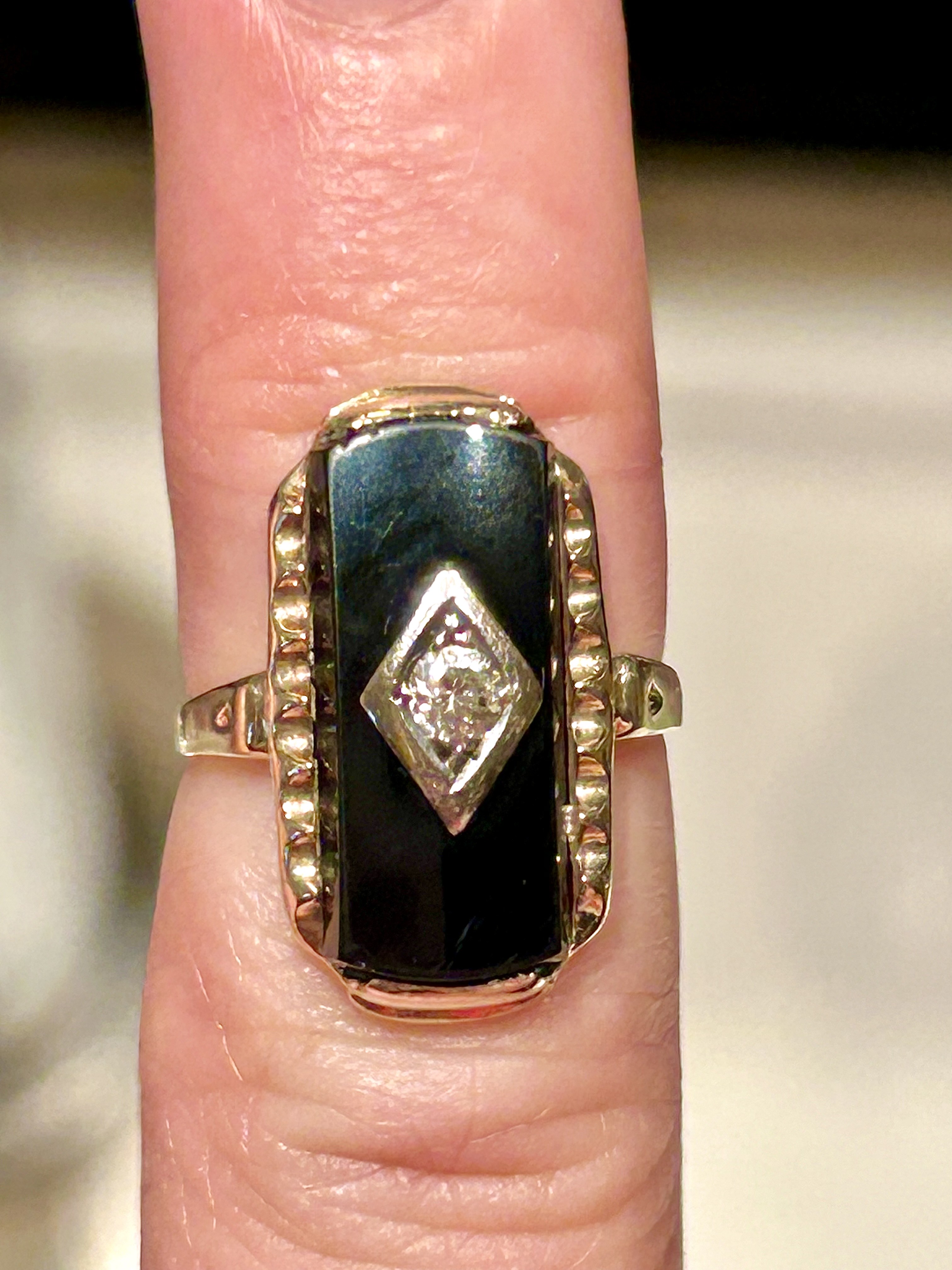 Art Deco Ring-top