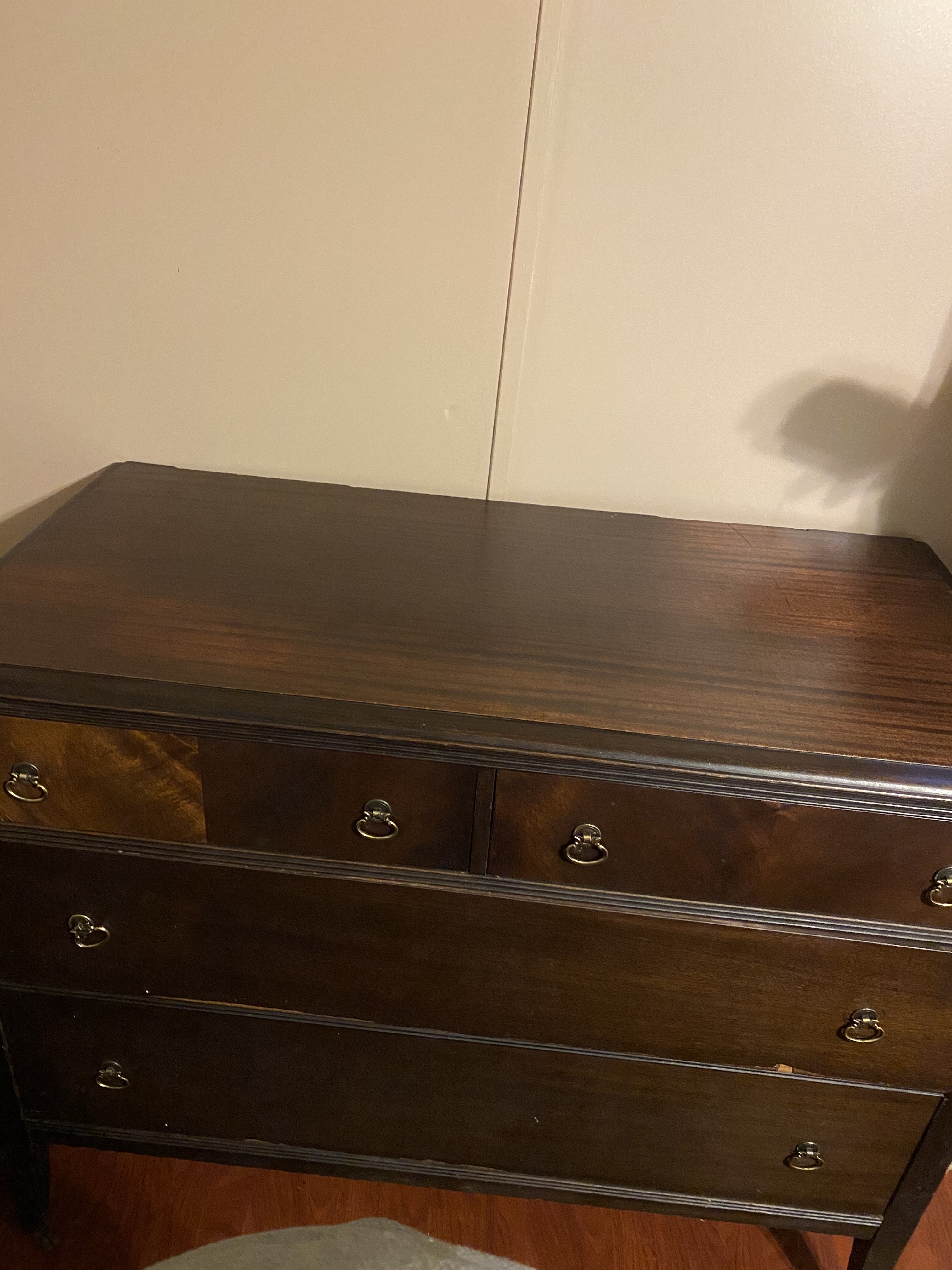 BERKEY AND GAY PIECE