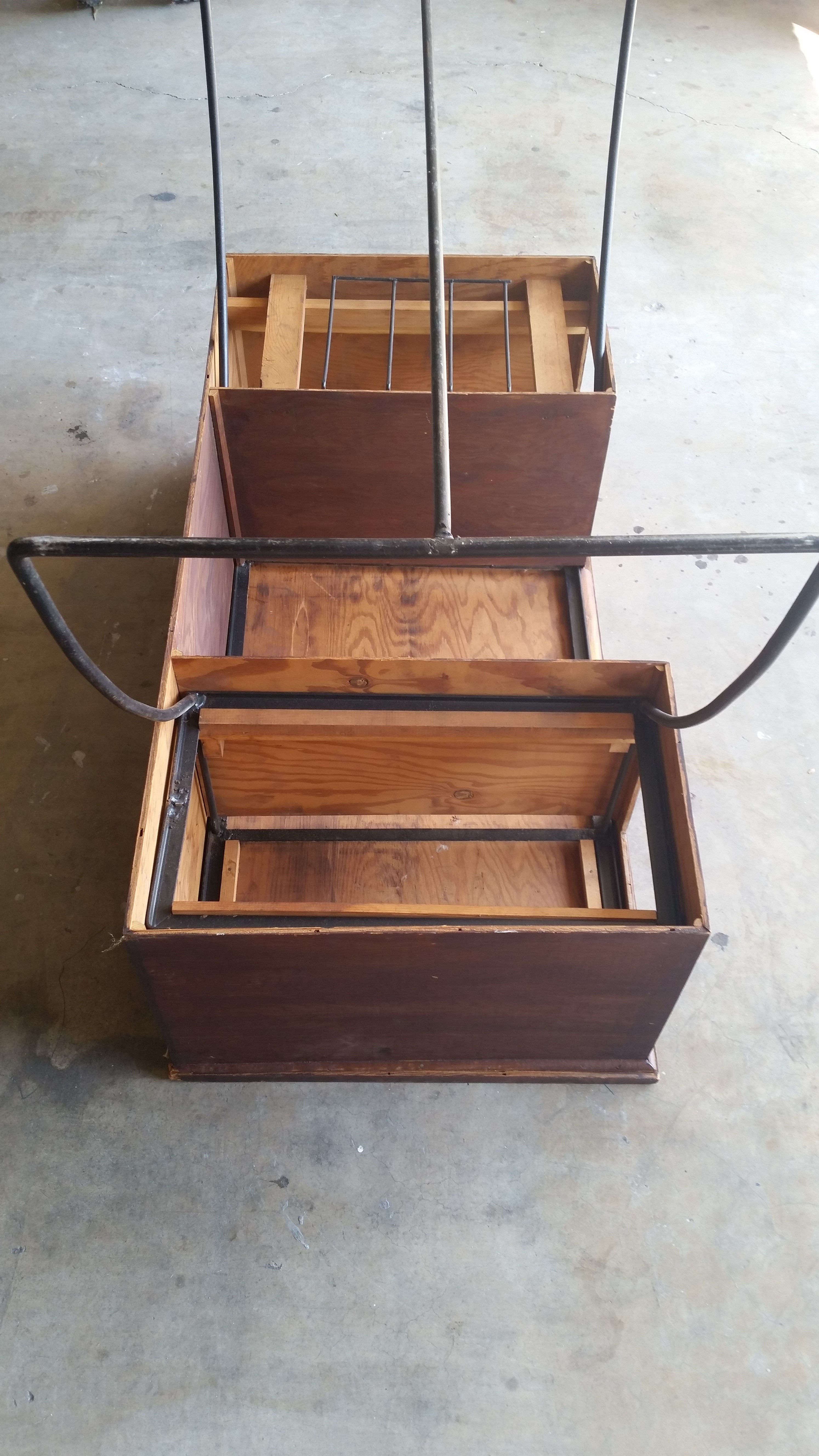 Bottom - right drawer