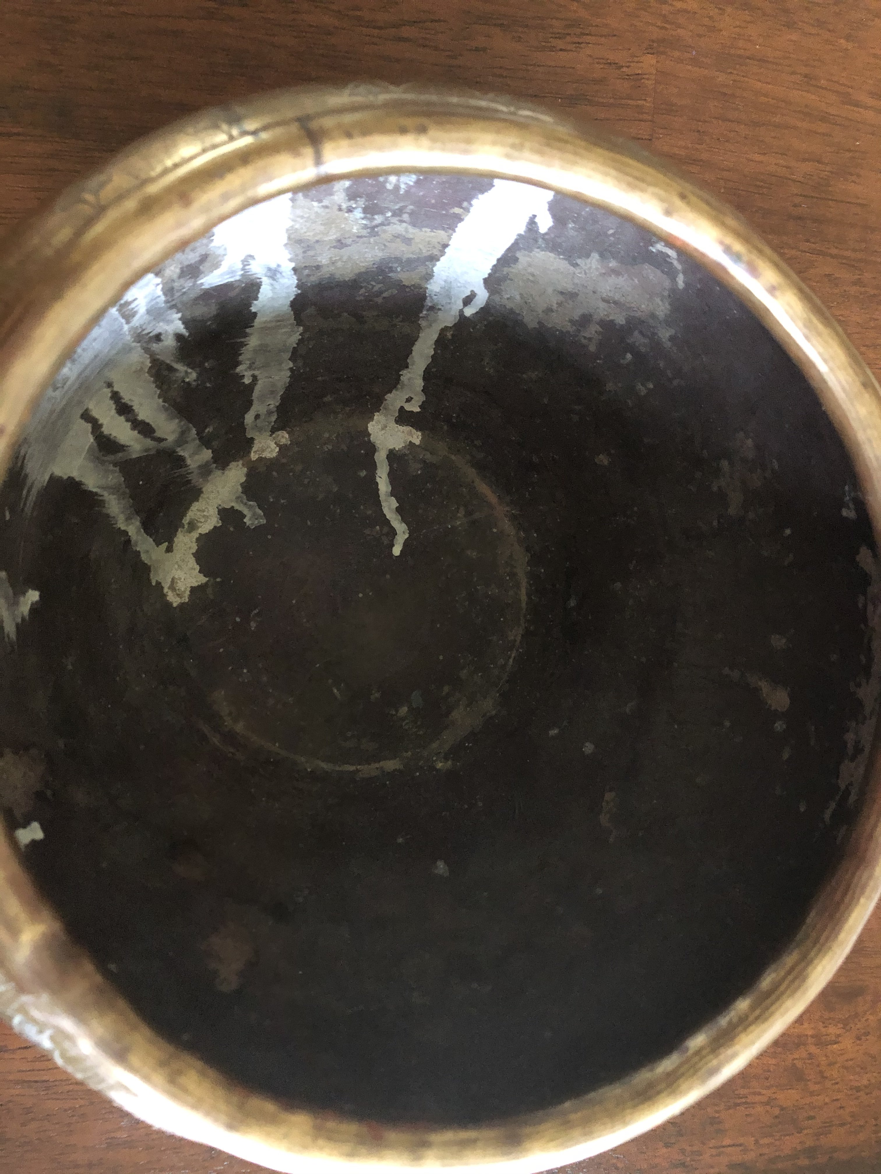 Brass pot