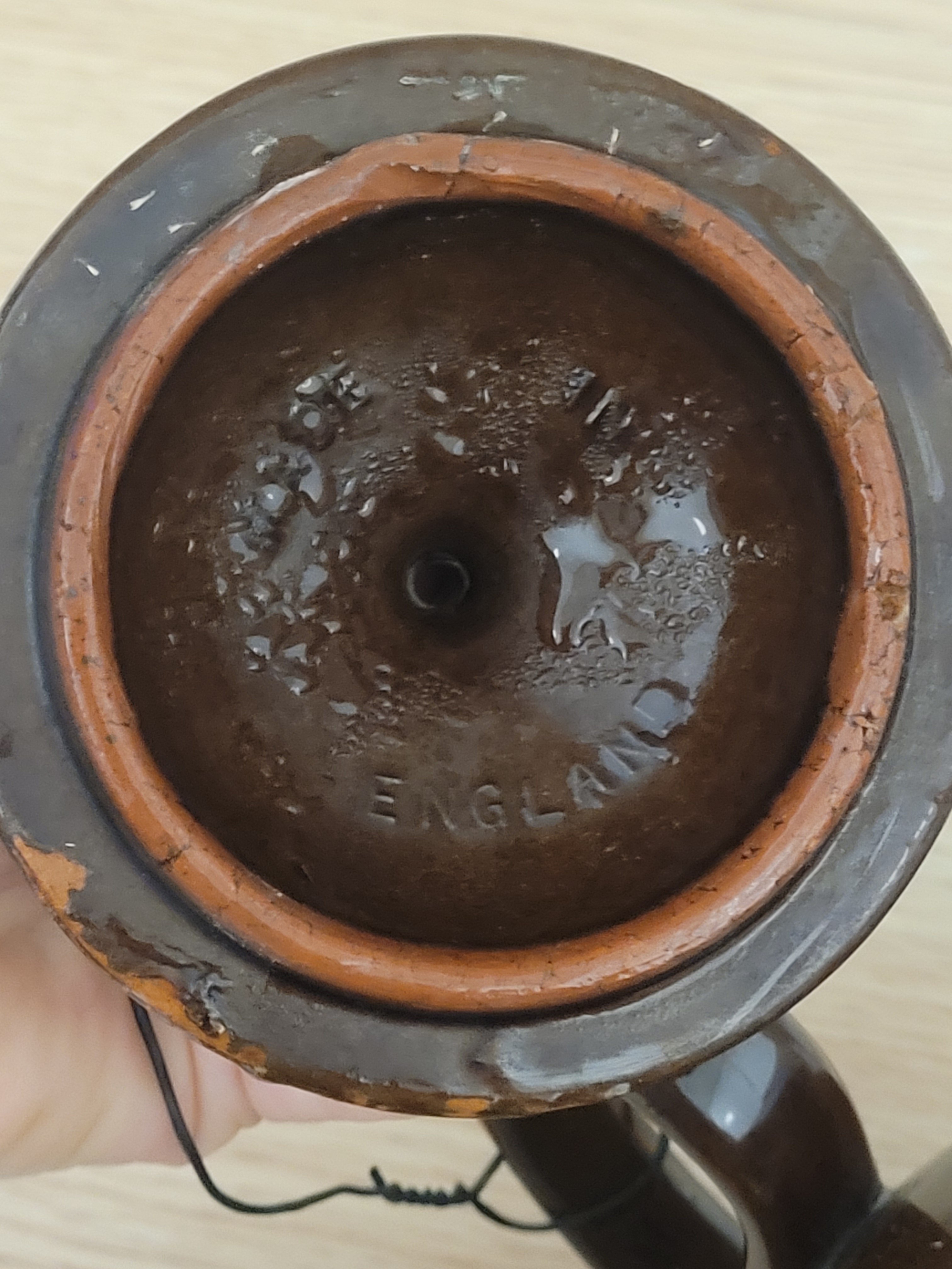 Brown betty Antiques Board