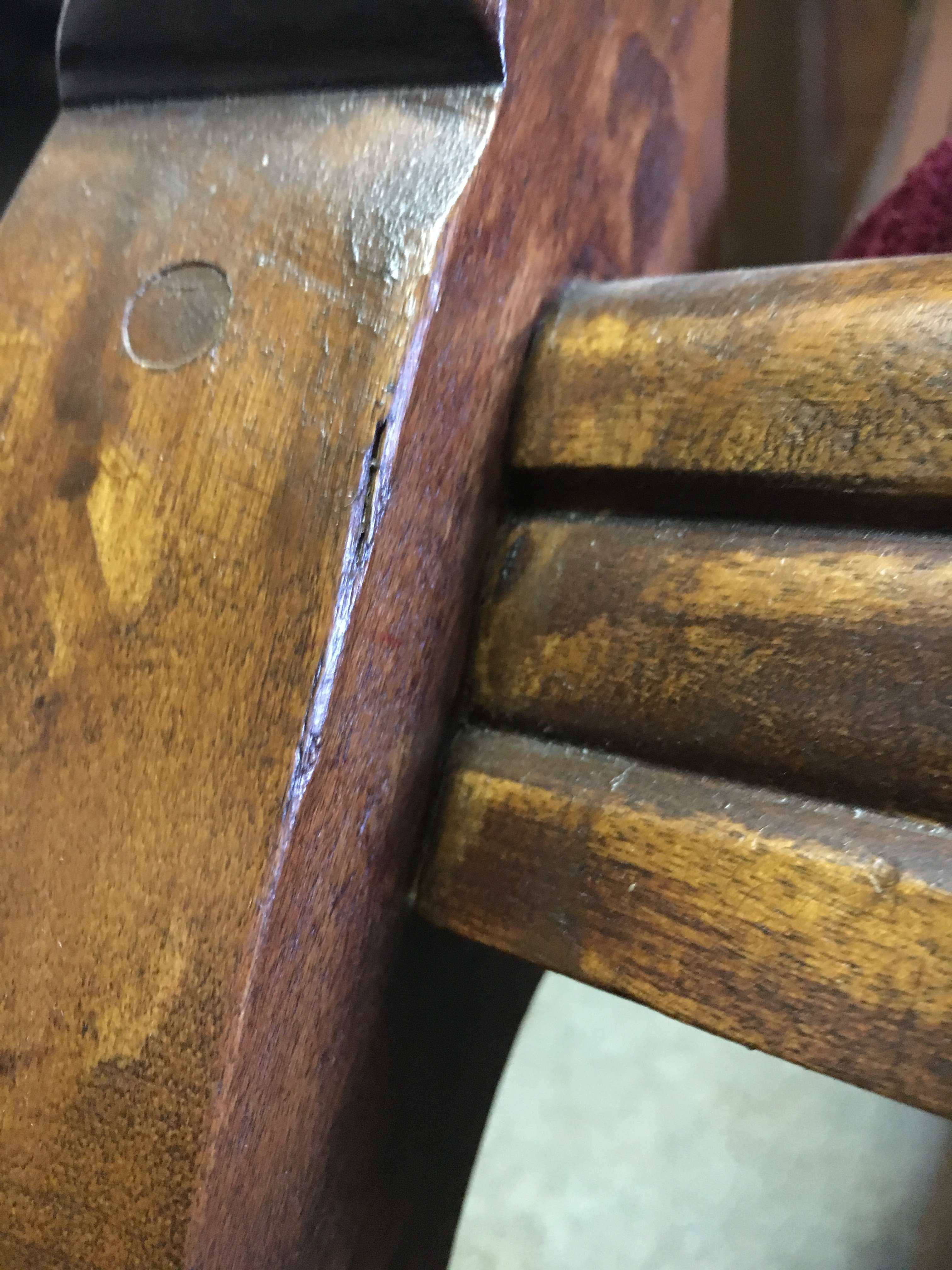 Chair joint
