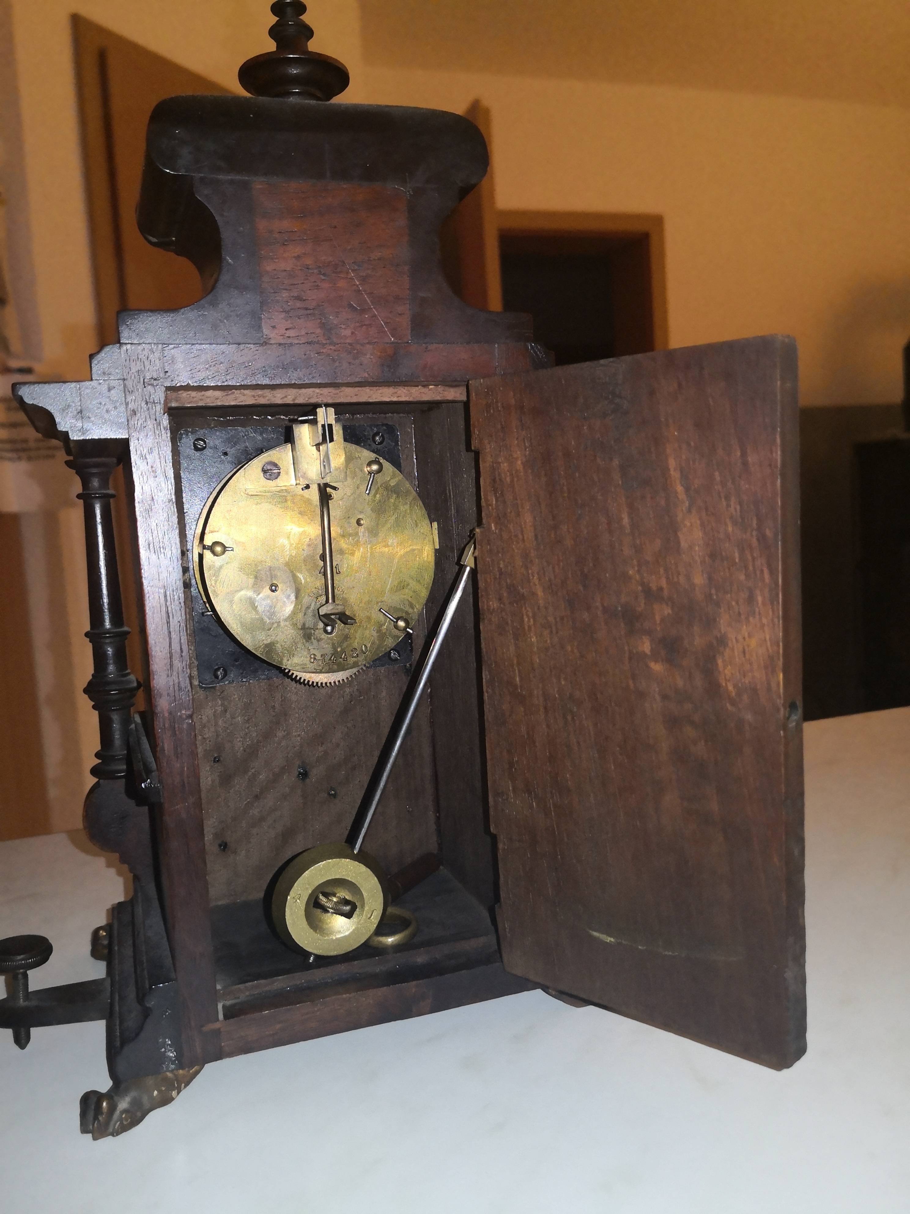 Clock Back Open Antiques Board