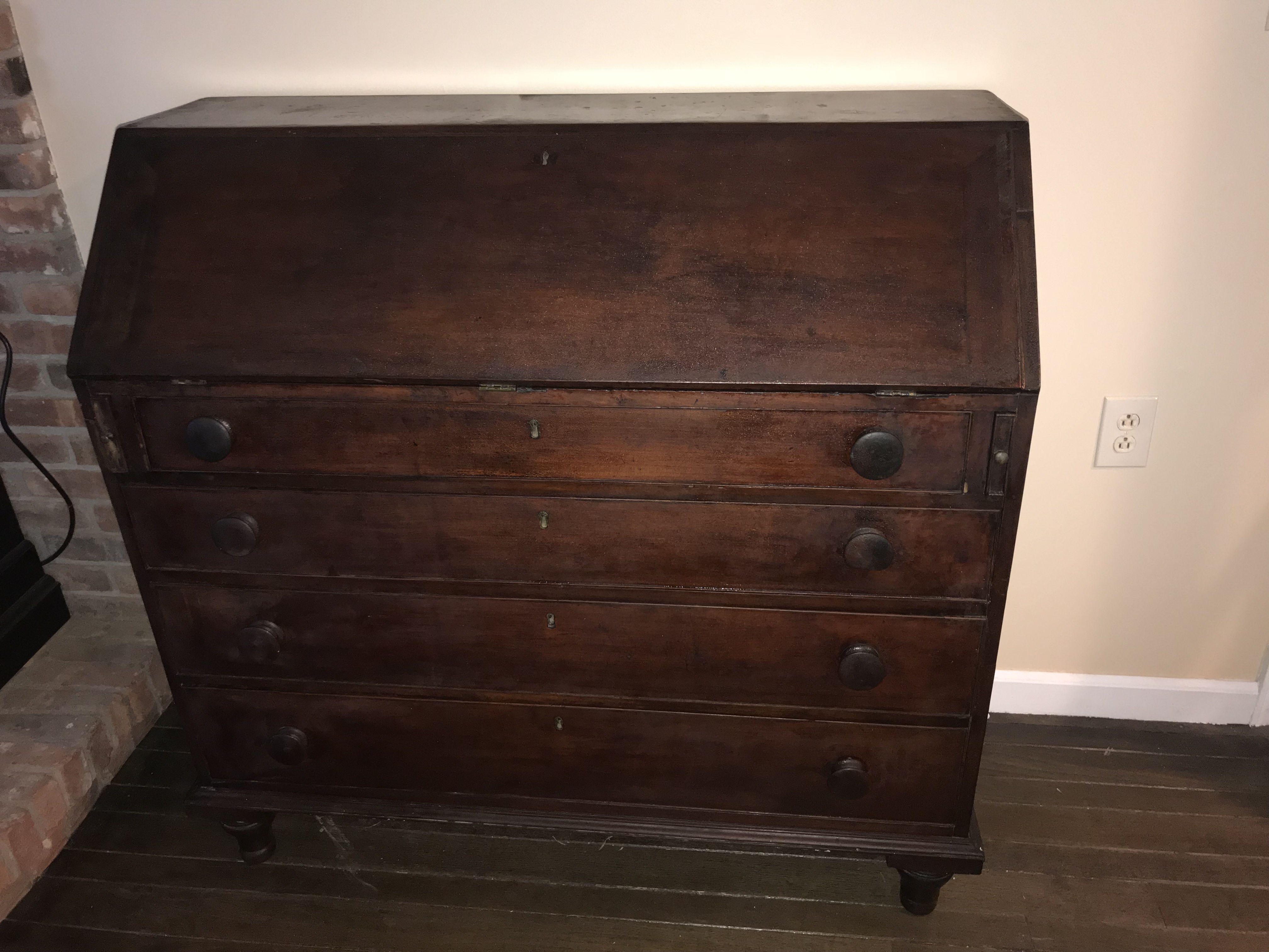 Desk3