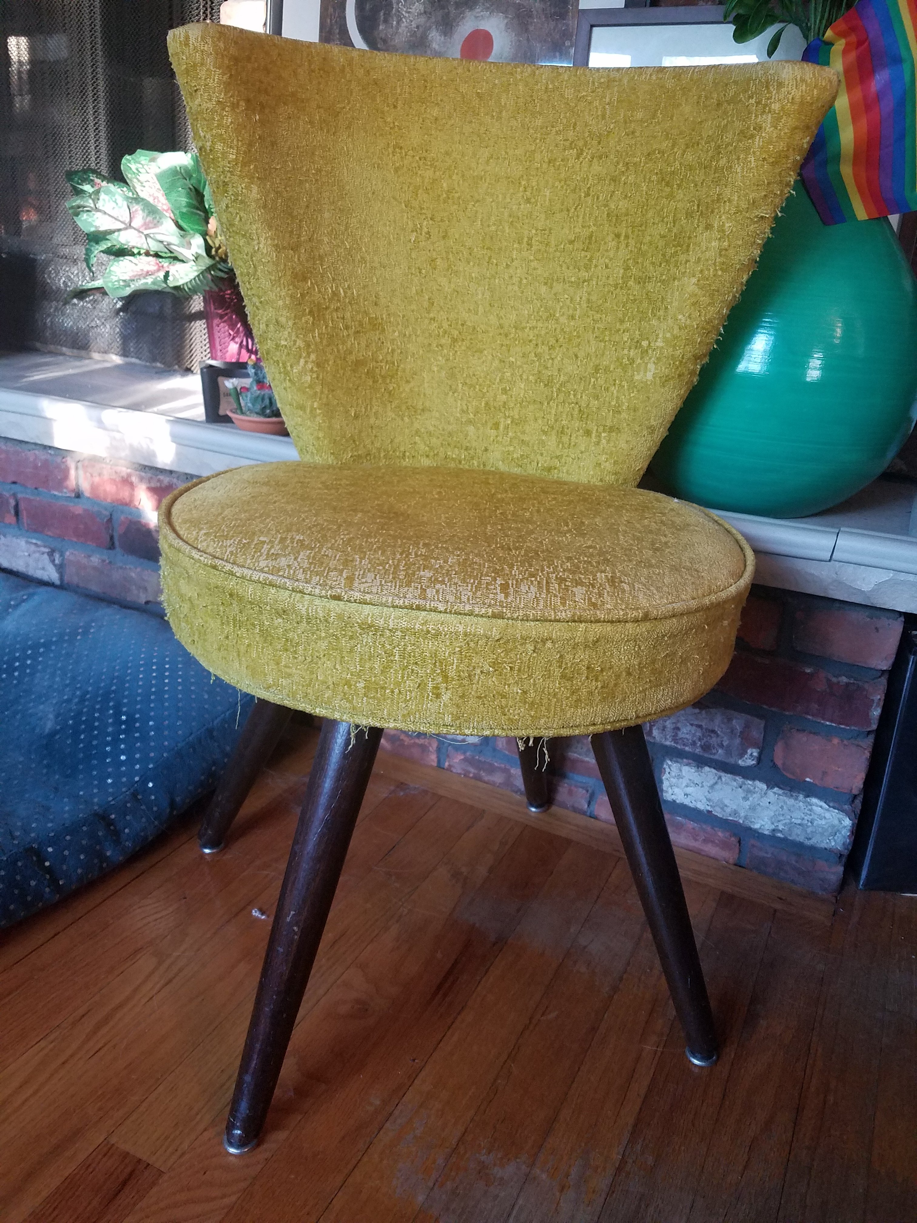 Doerner and Faultless Accent Chair