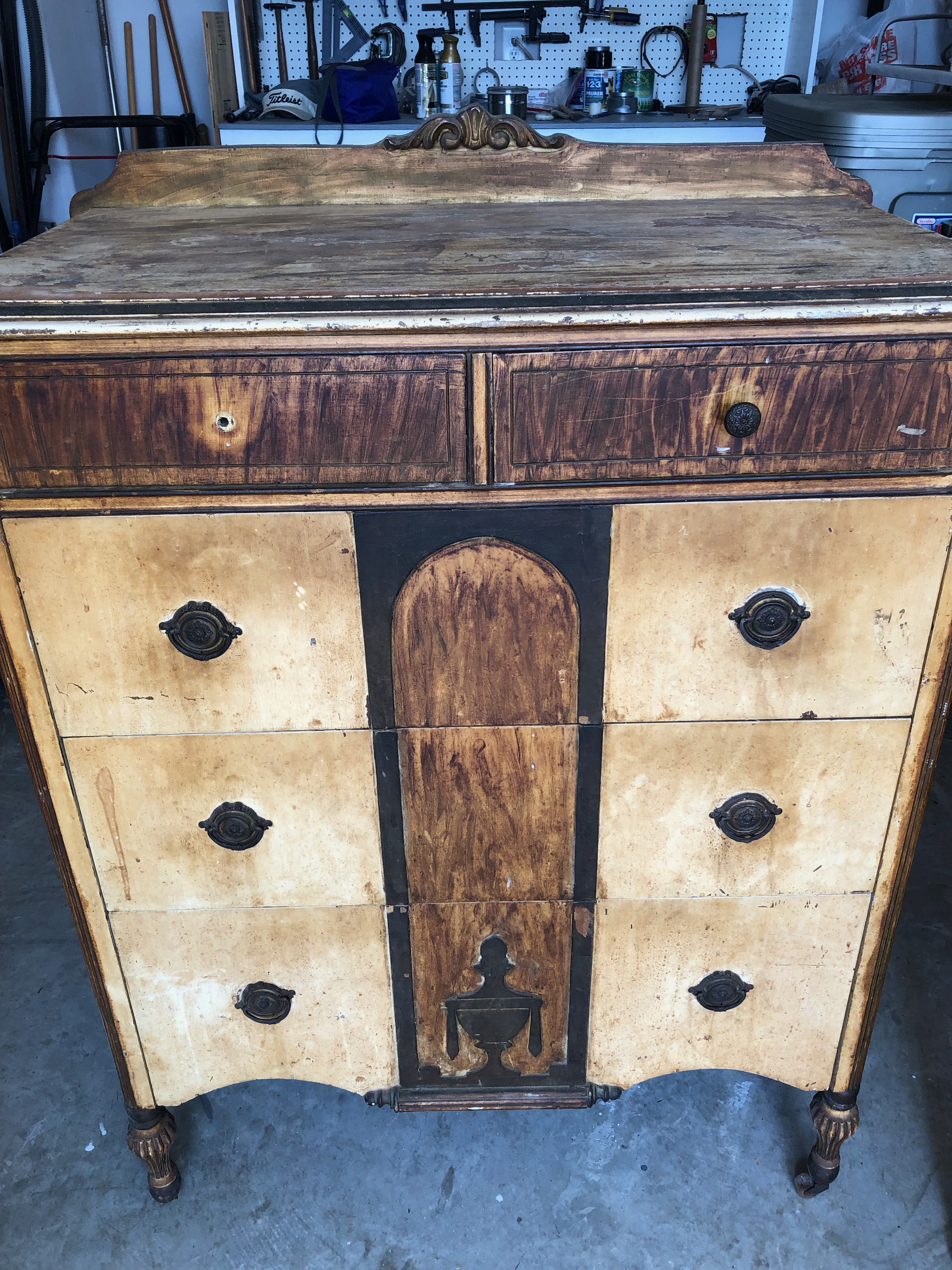 Dresser