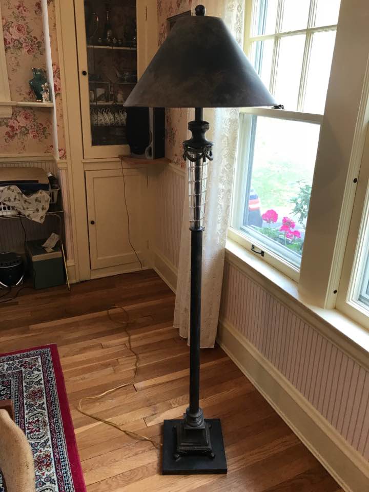 Floor lamp I