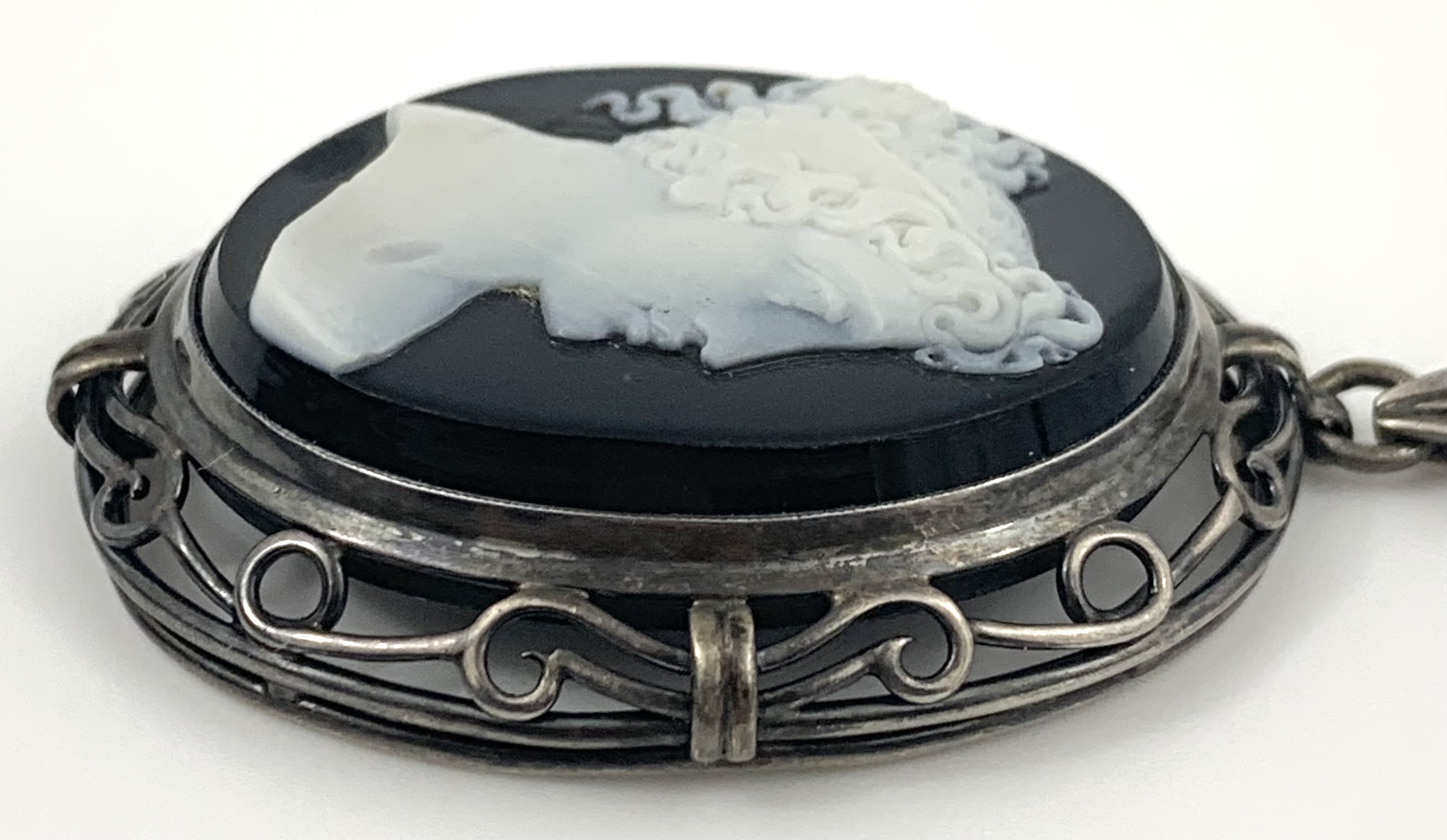Help Identify Cameo Pendant