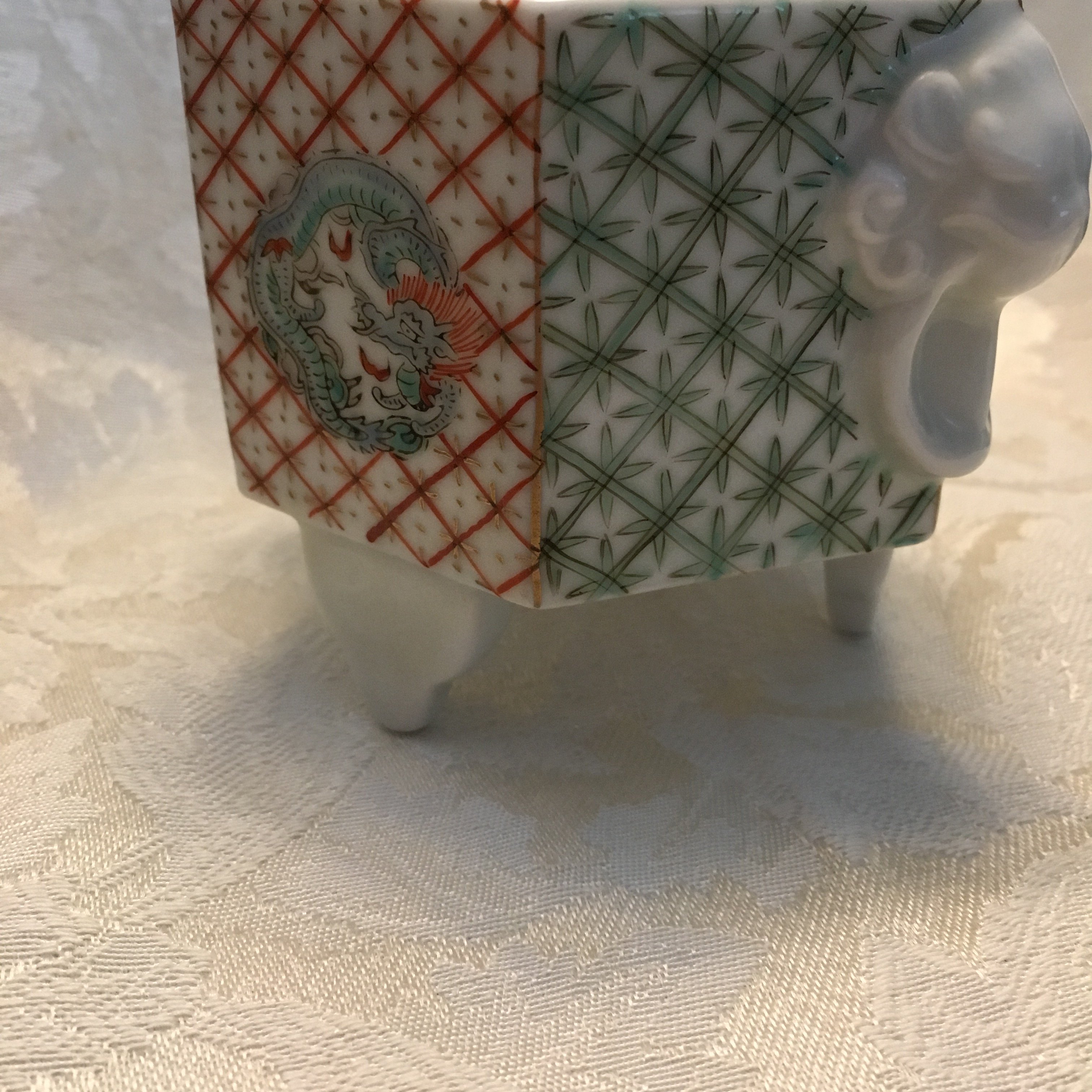 Japanese porcelain?
