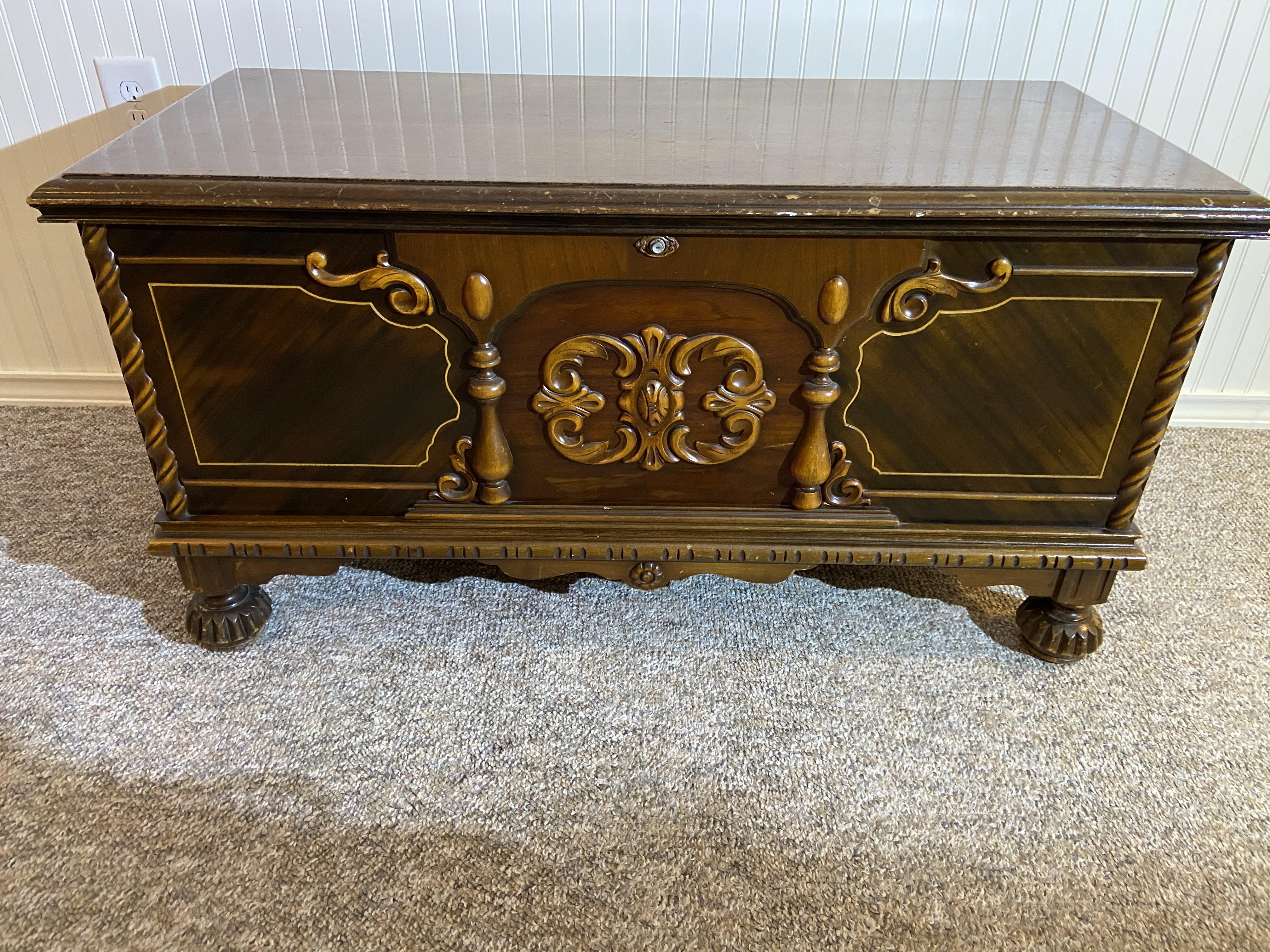 Lane Cedar Chest