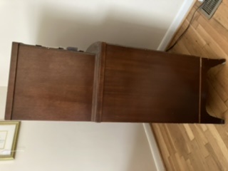 Mahogany veneer Georgian bow front
