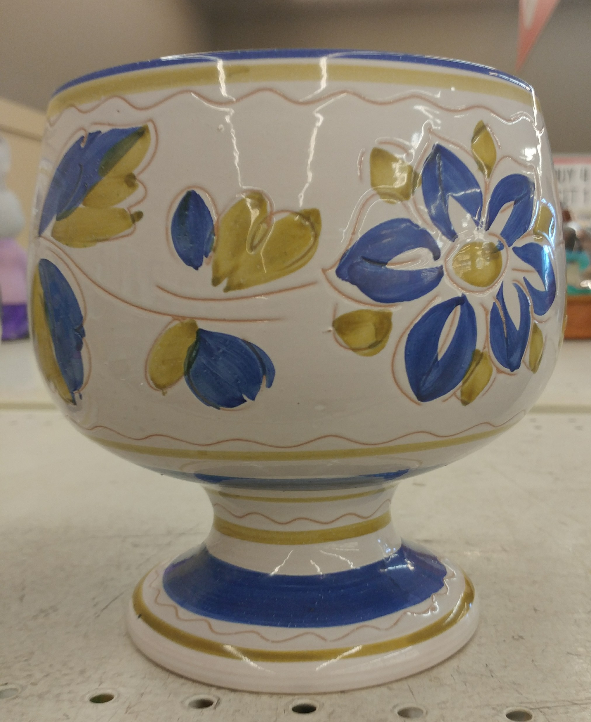 Majolica Bowl or Cup?
