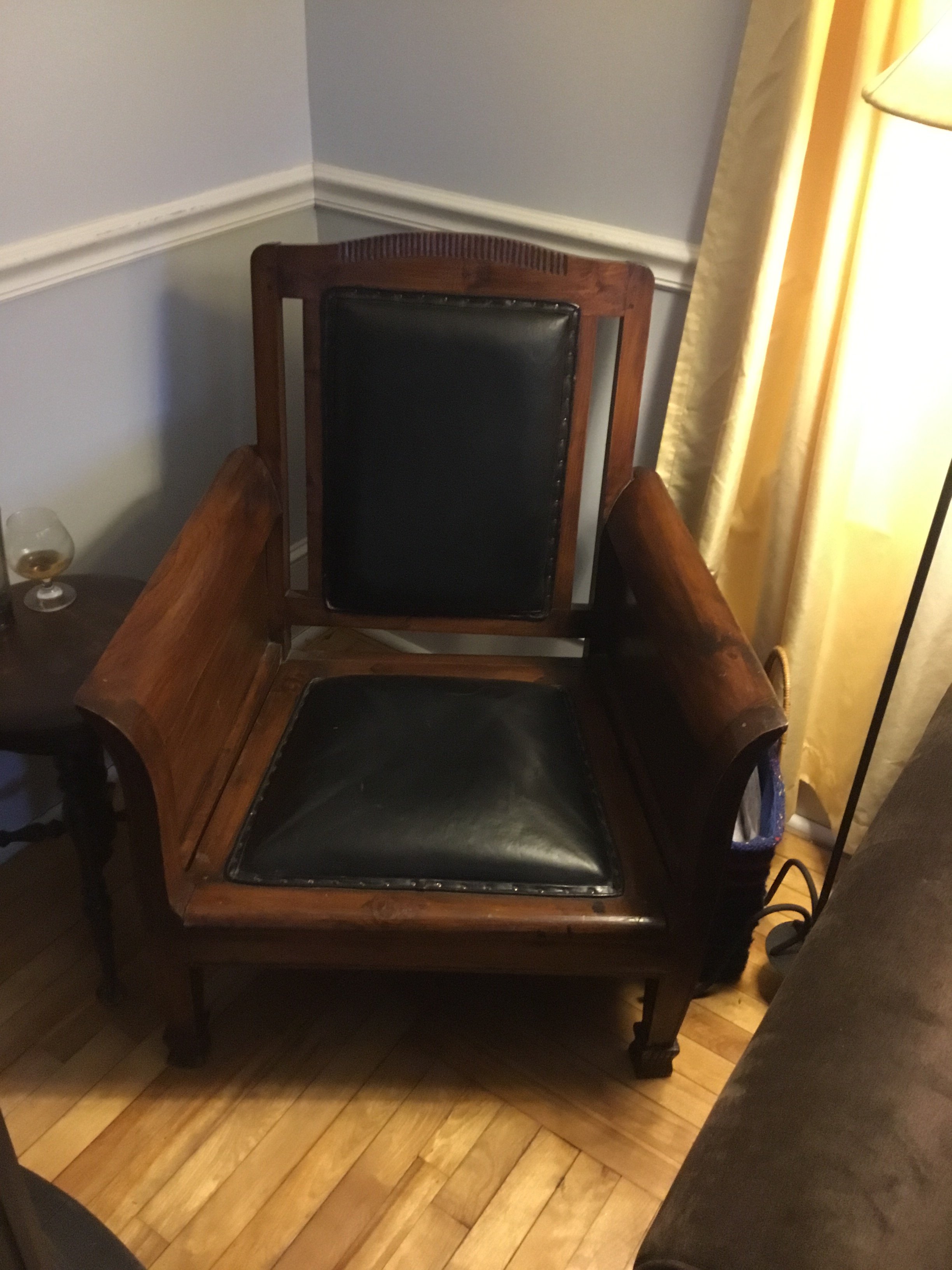 Overall look of the chair