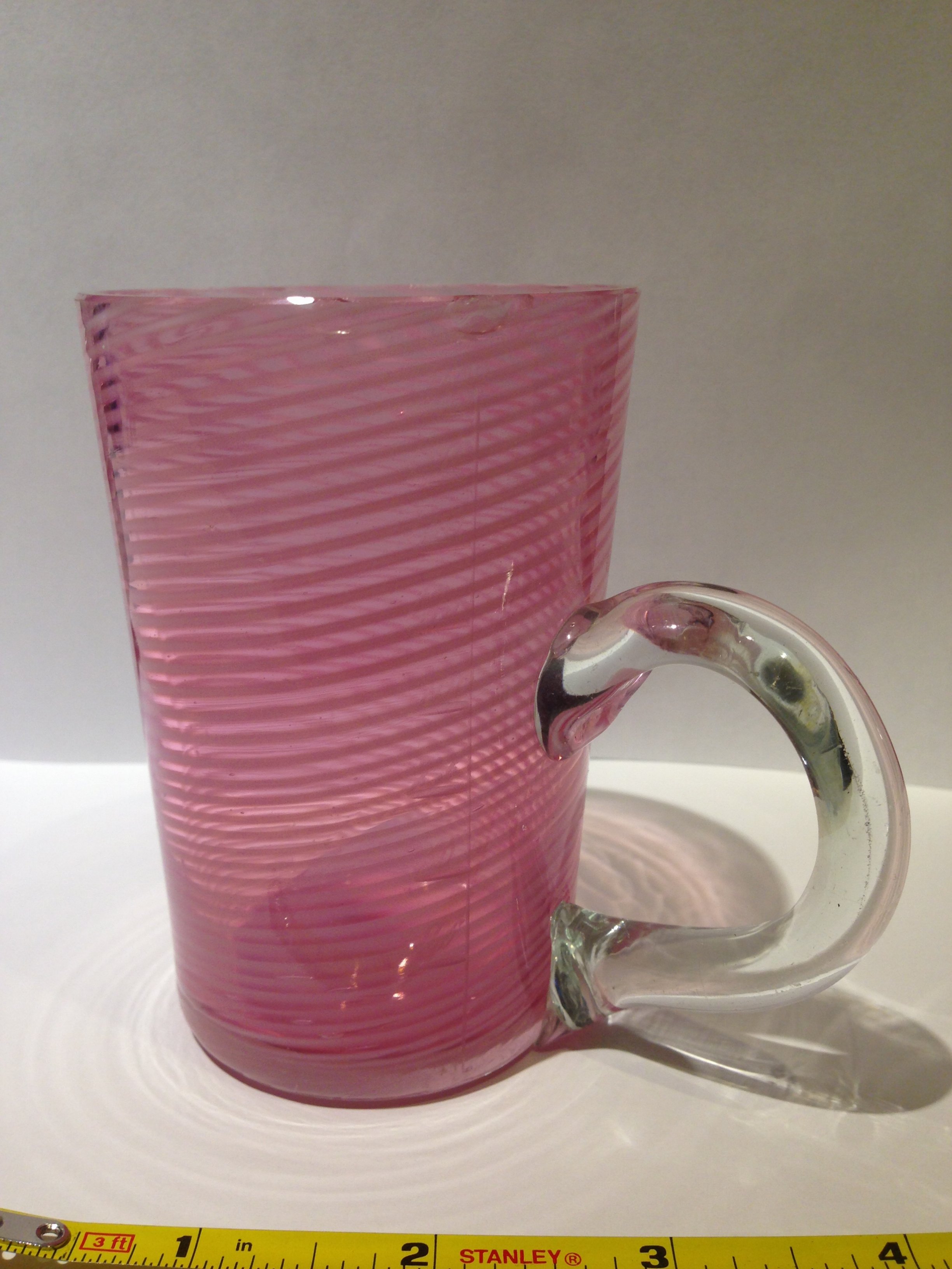 Pink swirl glass measure