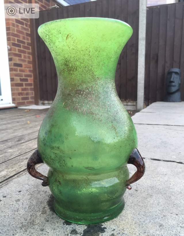 Please can anyone give me any info on this item please?