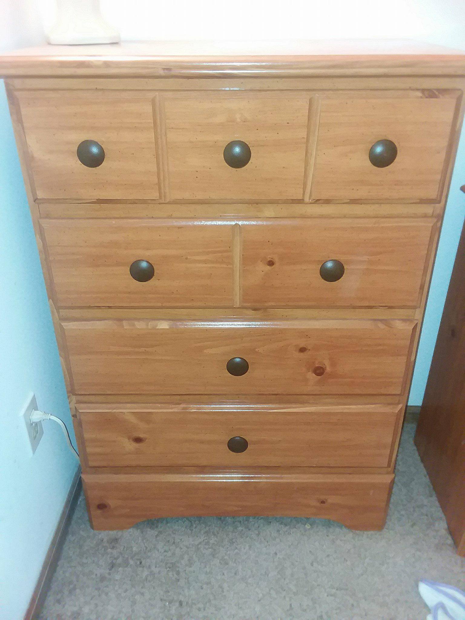 Possible antique dresser?
