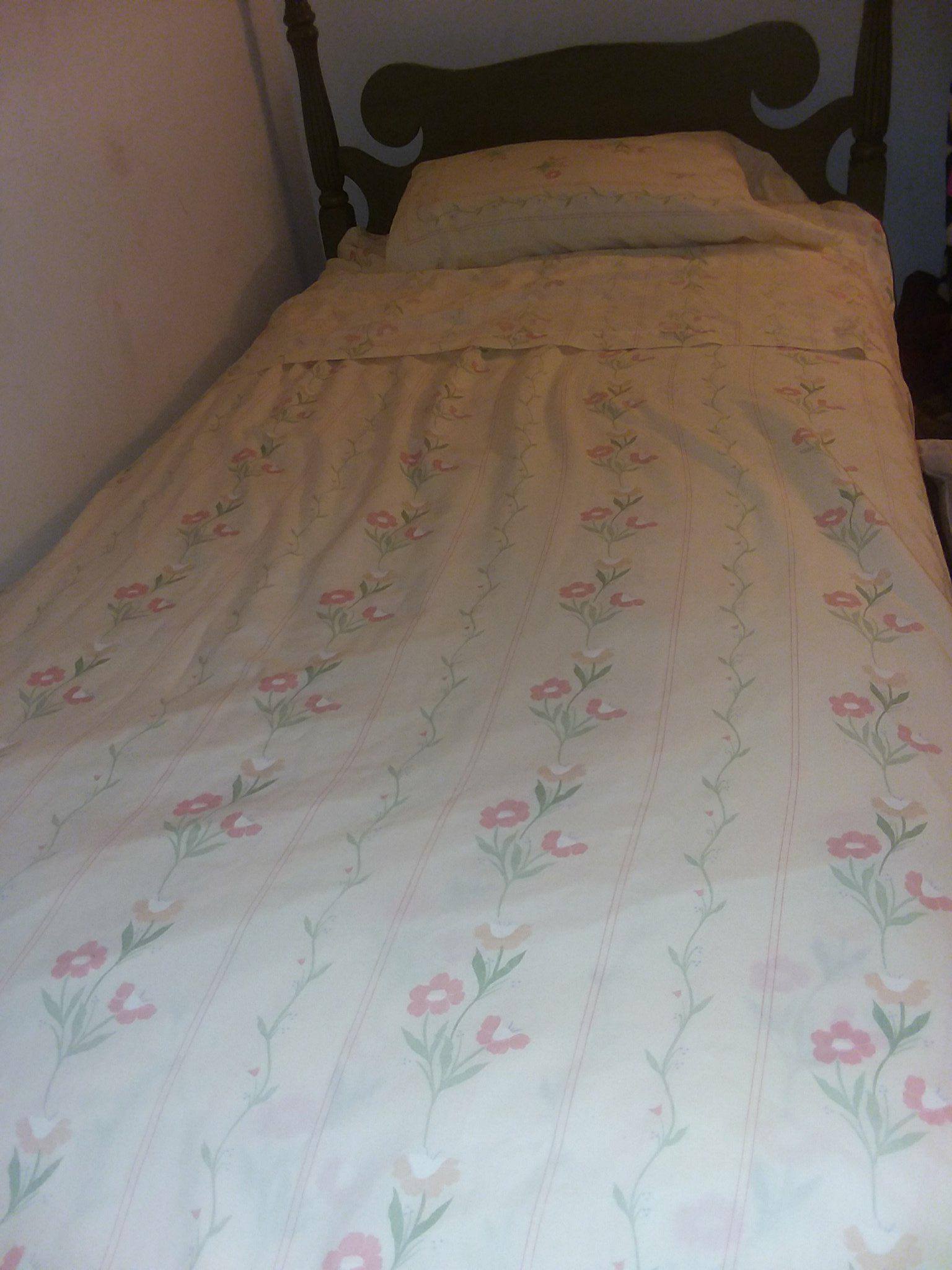 possible floral antique sheets?